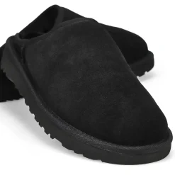 Classic Slip-On Men