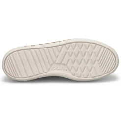 Hollyhock Walk Women