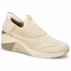 Mark Nason A Wedge Crecent Women