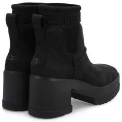 Moxy Chelsea Women