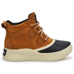 Out 'N About IV Classic Women