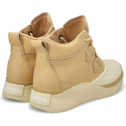 Out 'N About IV Classic Women