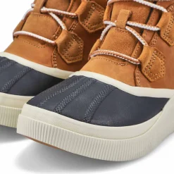 Out N About IV Classic Women