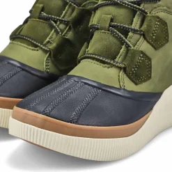 Out N About IV Classic Women